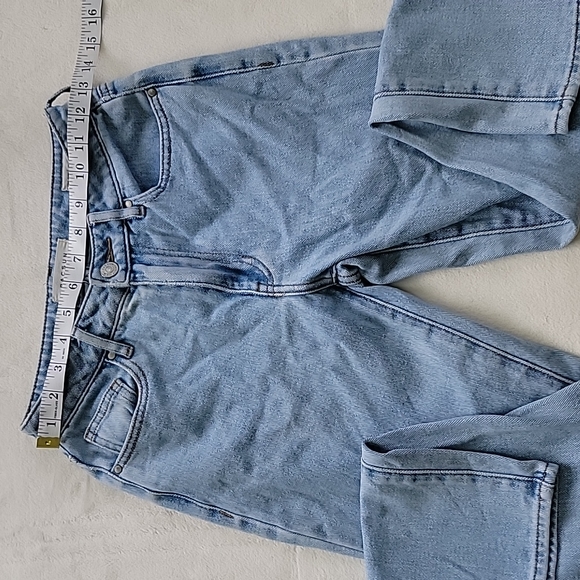 π LIGHT BLUE WASH PACSUN MOM DENIM JEANS - Picture 4 of 8